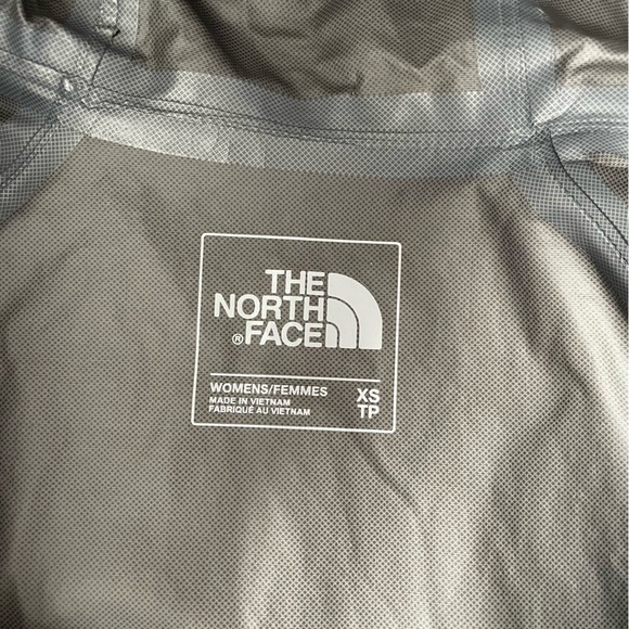 The North Face Women's Venture 2 Jacket Size XS - Picture 6 of 9